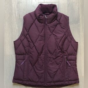 Eddie Bauer Puffer Vest Women's Size Small Petite Burgundy‎ premium goose down